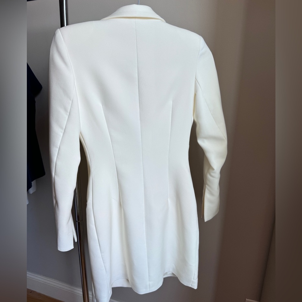 LICHI Belted Cream Mini Dress in Small - Picture 11 of 16